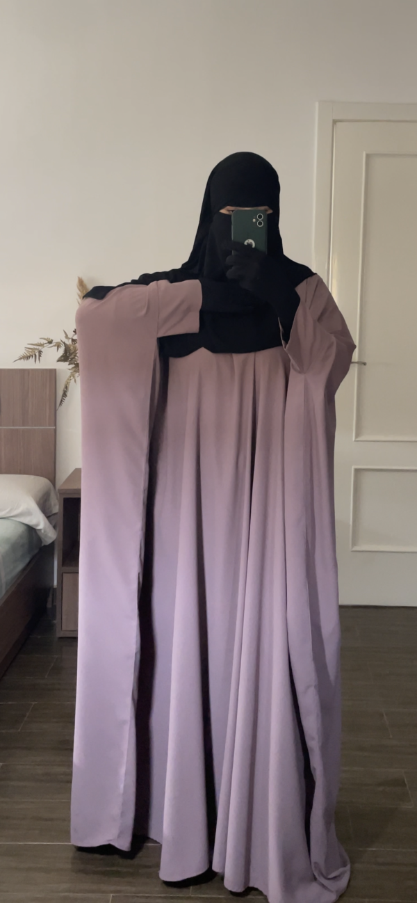 Butterfly abaya (violet pastel)