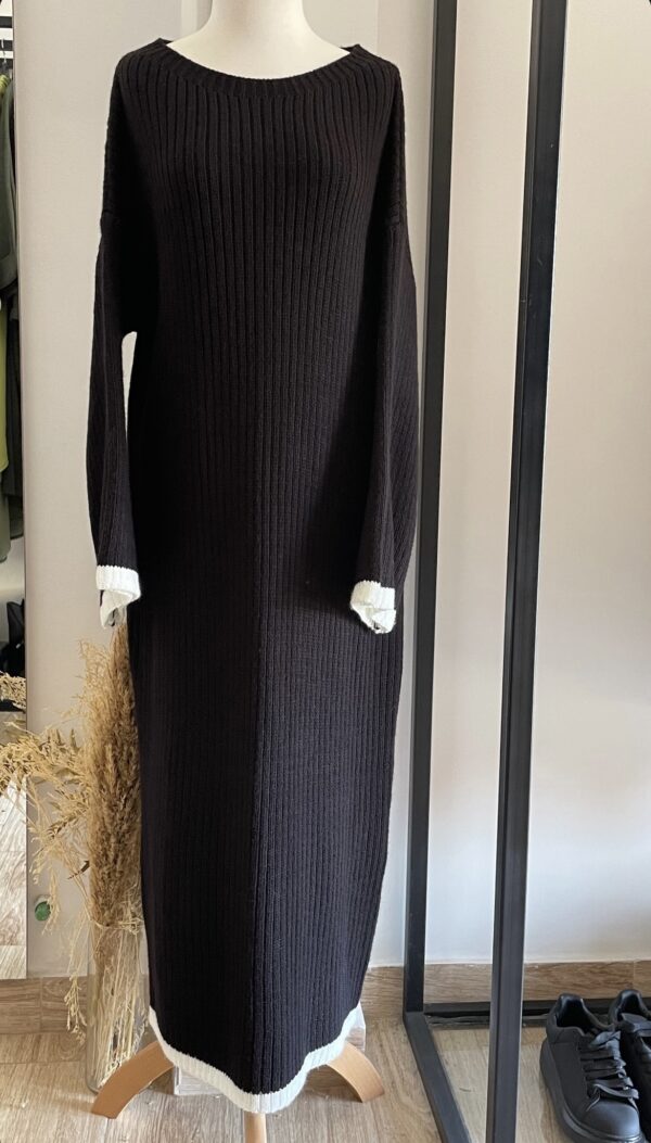 Robe en maille (noir)