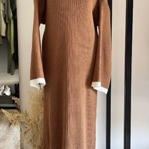 Robe en maille (caramel)